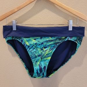 Soma fold over waist bikini bottoms size M